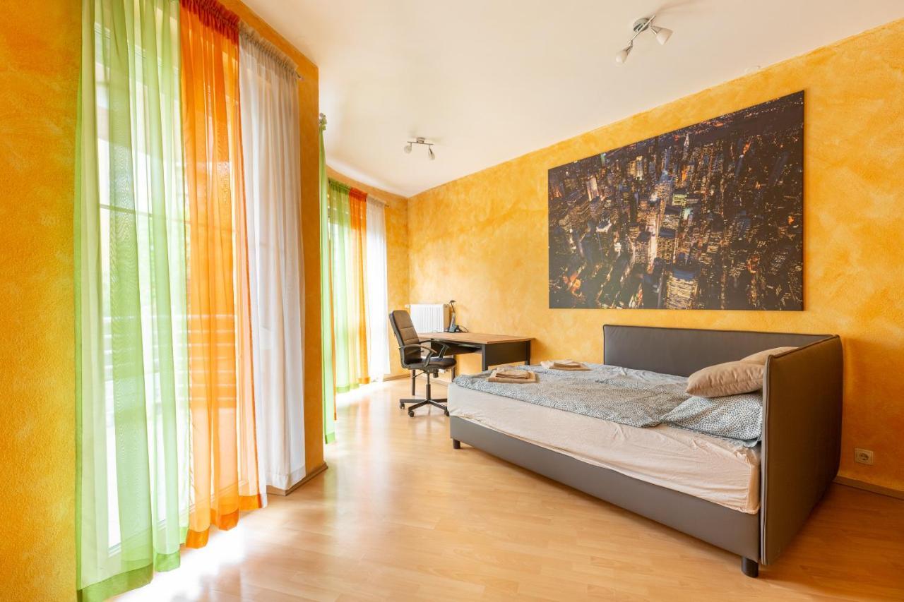 M36 Mester Apartment Budapest Exteriör bild