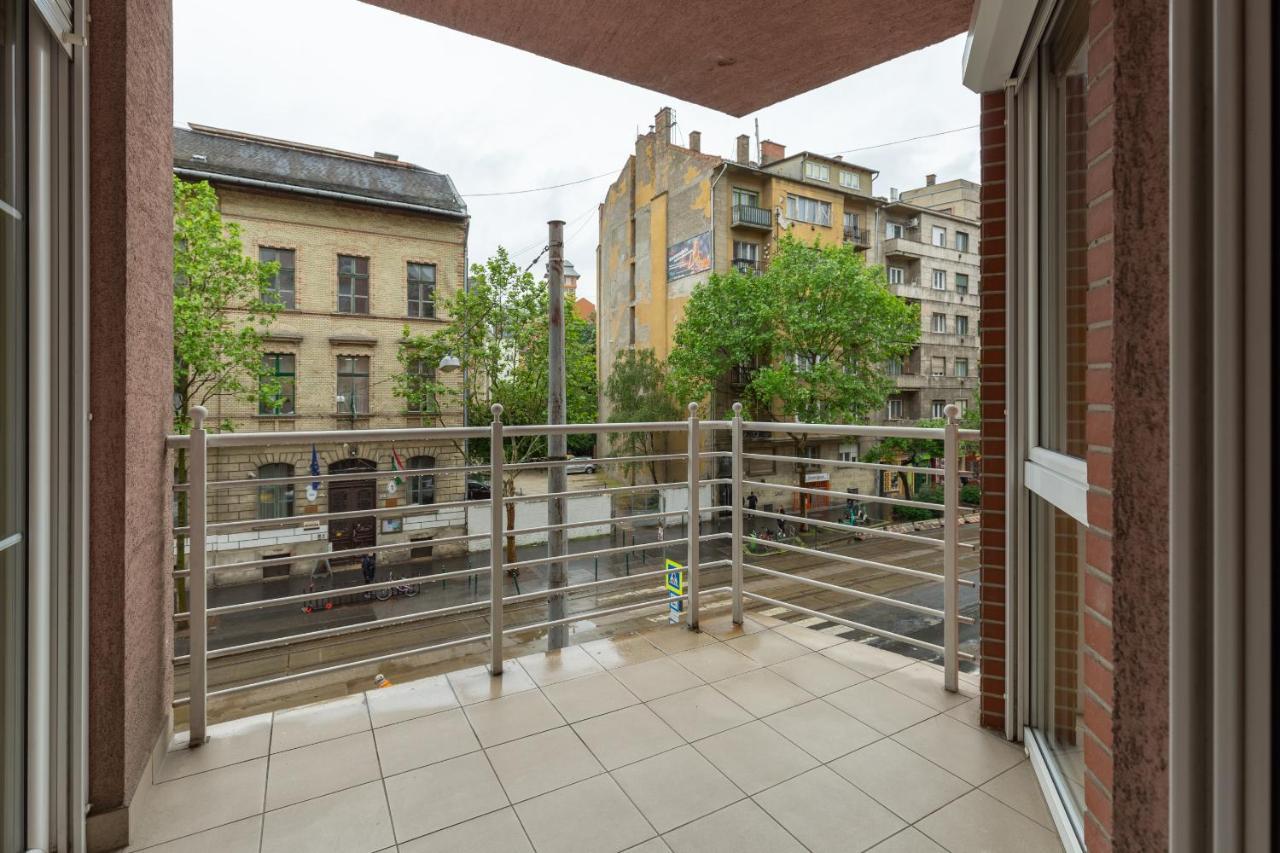 M36 Mester Apartment Budapest Exteriör bild